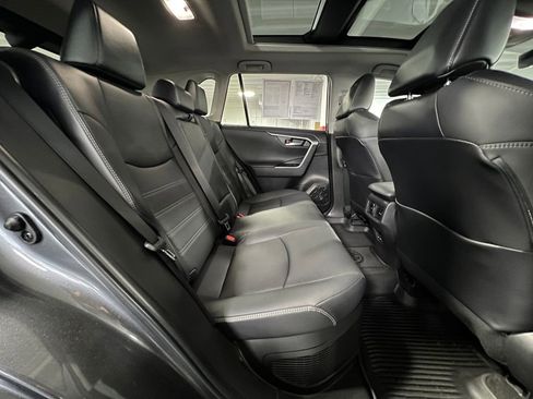 Used 2023 Toyota RAV4 Limited image 20