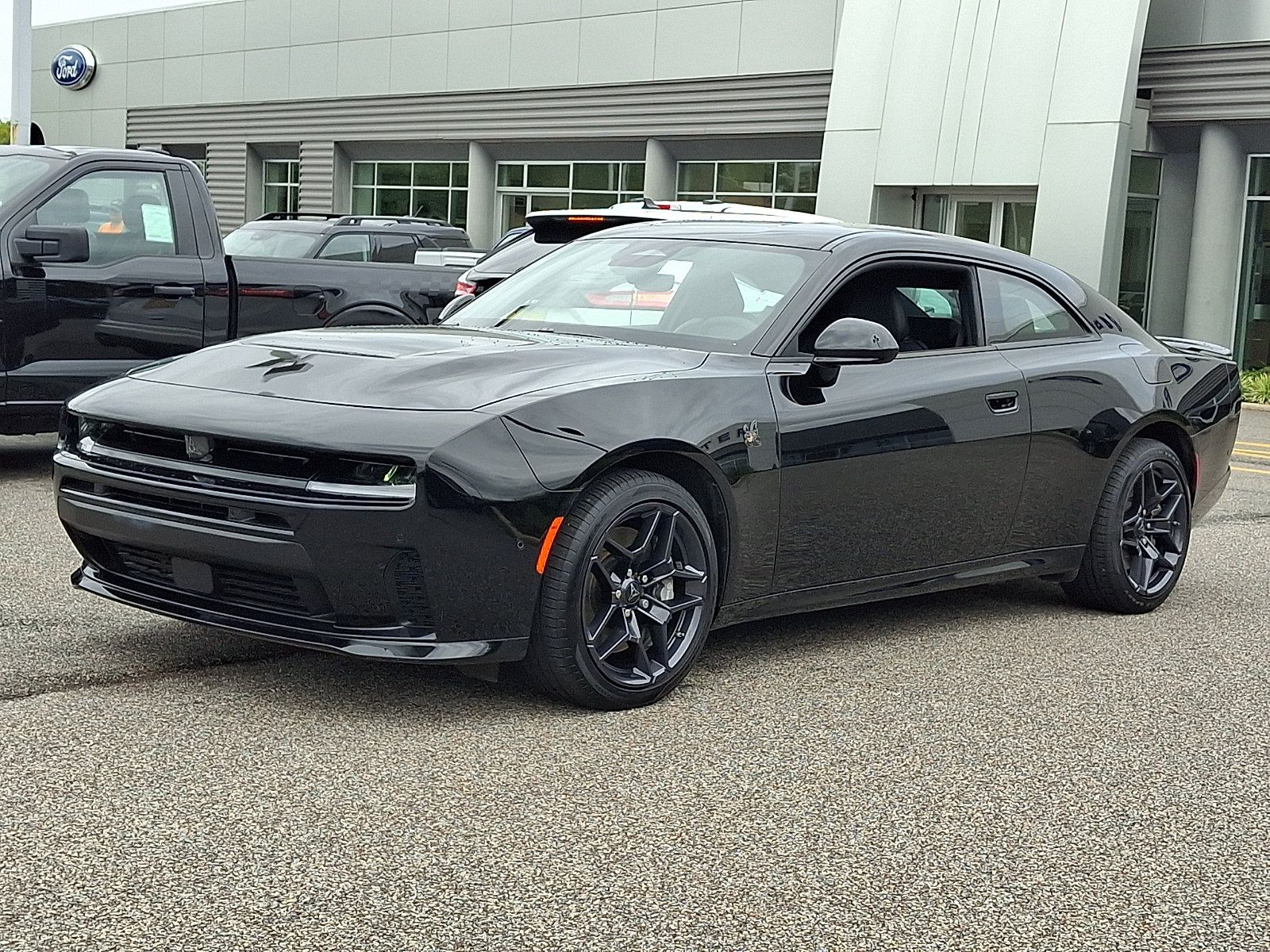 Used 2026 Dodge Charger Scat Pack w/ Blacktop Package AWD/4WD image 5