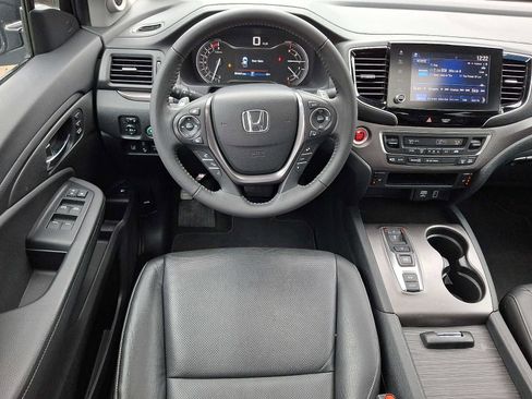 Certified 2023 Honda Ridgeline RTL image 11