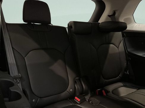New 2026 Honda Pilot Touring image 22