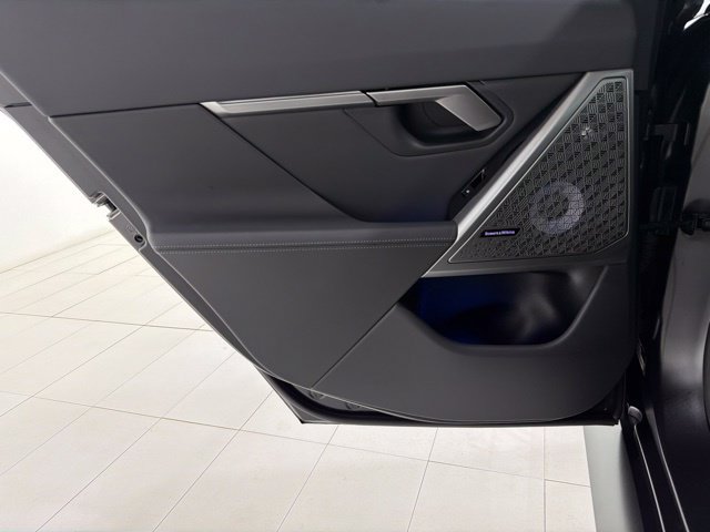 Used 2026 BMW M5 w/ Carbon Package AWD/4WD image 15