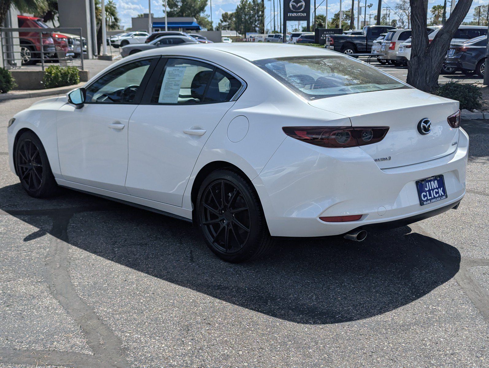 Used 2019 MAZDA MAZDA3 Sedan w/ Select Package FWD image 4