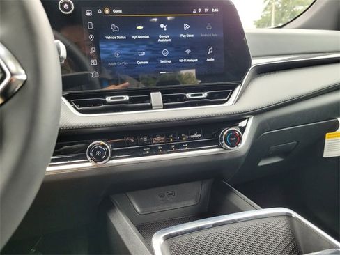 New 2026 Chevrolet Equinox LT w/ Safety and Technology Package image 22