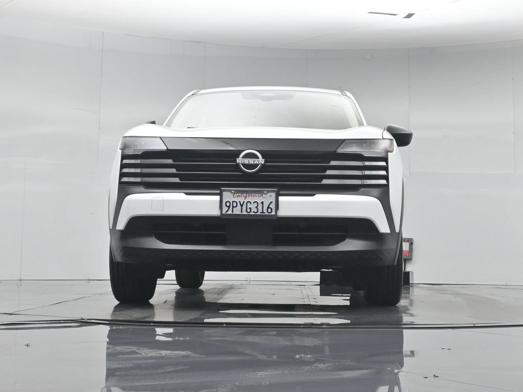 Used 2025 Nissan Kicks S FWD image 43