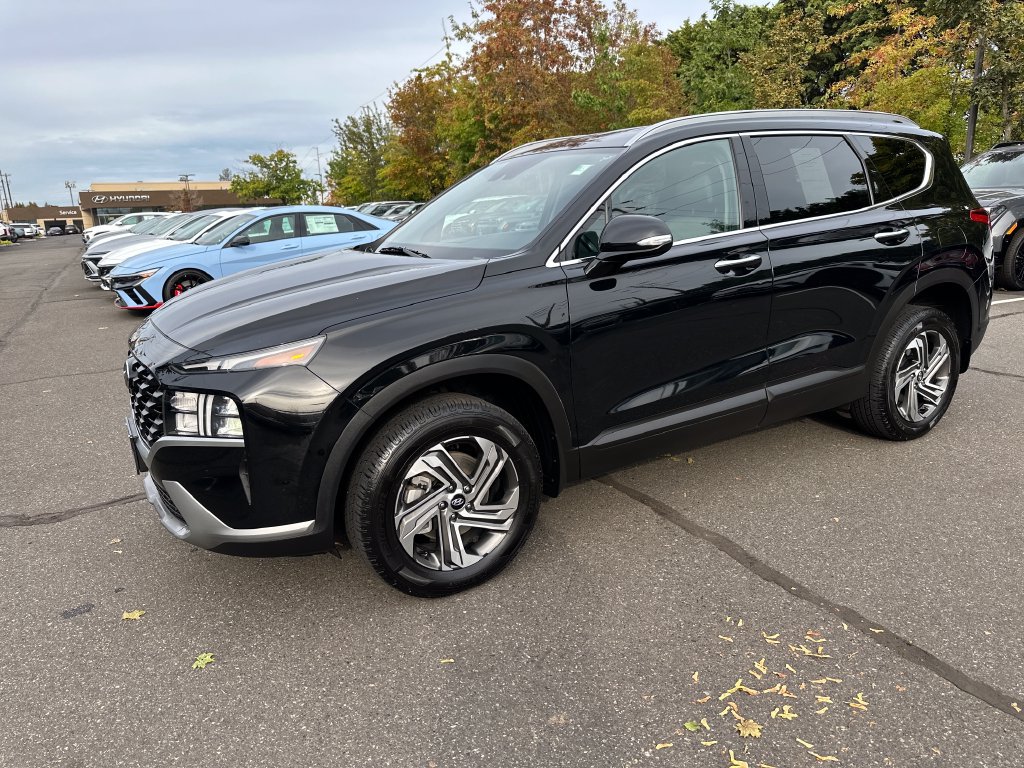 Used 2023 Hyundai Santa Fe SEL w/ Cargo Package AWD/4WD image 2