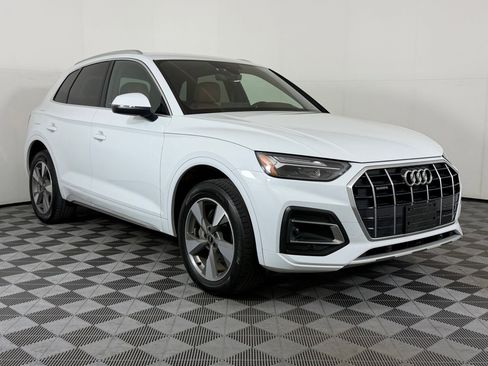 Certified 2023 Audi Q5 2.0T Premium w/ Convenience Package AWD/4WD image 7