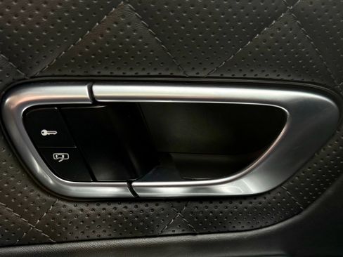 Used 2017 Bentley Continental GT image 42