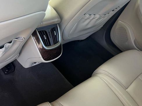 Used 2015 Buick LaCrosse Leather w/ Experience Buick Package FWD image 7