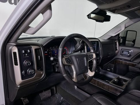 Used 2016 GMC Sierra 3500 Denali w/ Duramax Plus Package AWD/4WD image 10