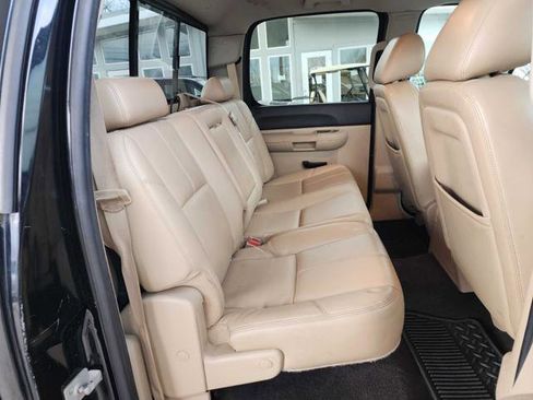 Used 2011 GMC Sierra 1500 SLE w/ Power Tech Package image 17