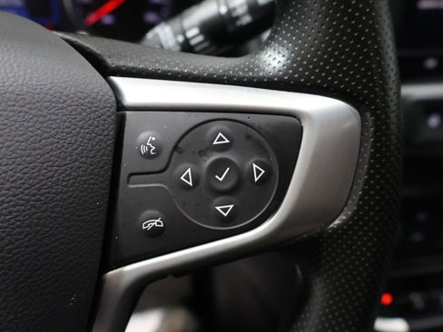 Used 2024 GMC Terrain SLE image 36