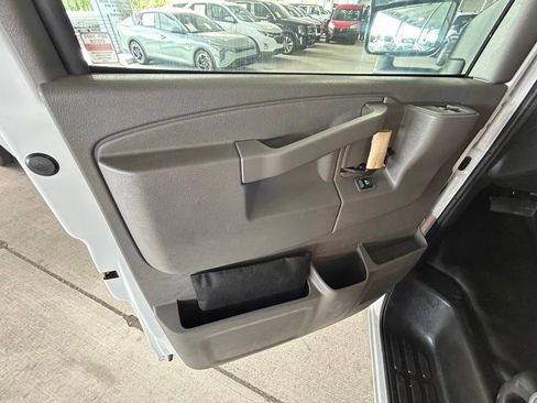 New 2025 Chevrolet Express 3500 w/ Power Convenience Package image 33
