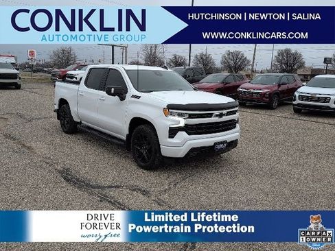 Used 2022 Chevrolet Silverado 1500 RST image 1
