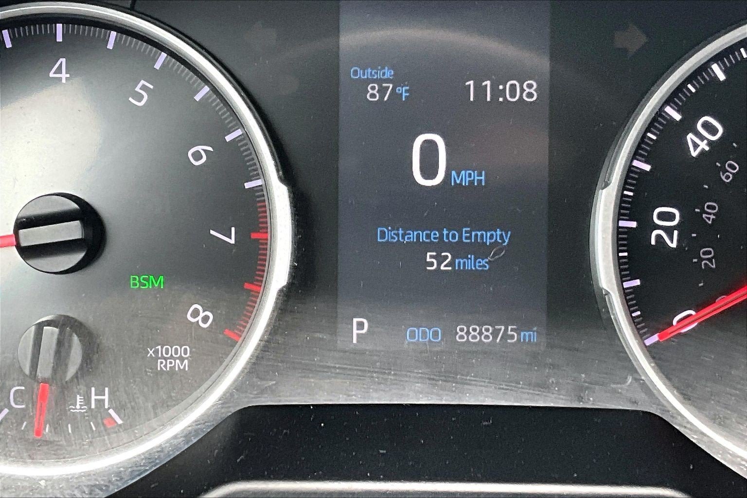 Used 2020 Toyota RAV4 XLE Premium AWD/4WD image 19