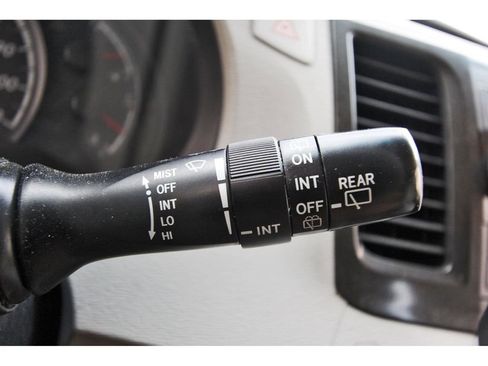 Used 2012 Toyota Sienna LE image 16