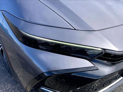 Certified 2024 Toyota Crown Limited image 24