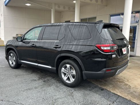 New 2025 Honda Pilot EX-L image 3