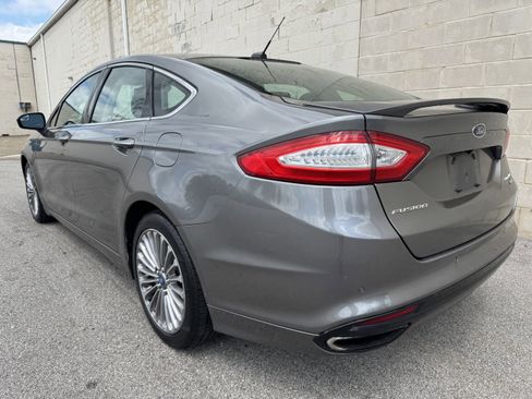 Used 2013 Ford Fusion Titanium image 3