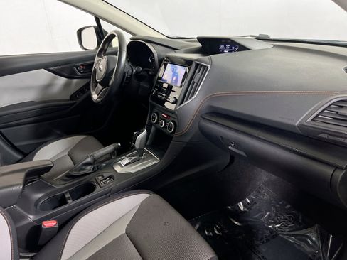 Used 2023 Subaru Crosstrek 2.0i Premium AWD/4WD image 28