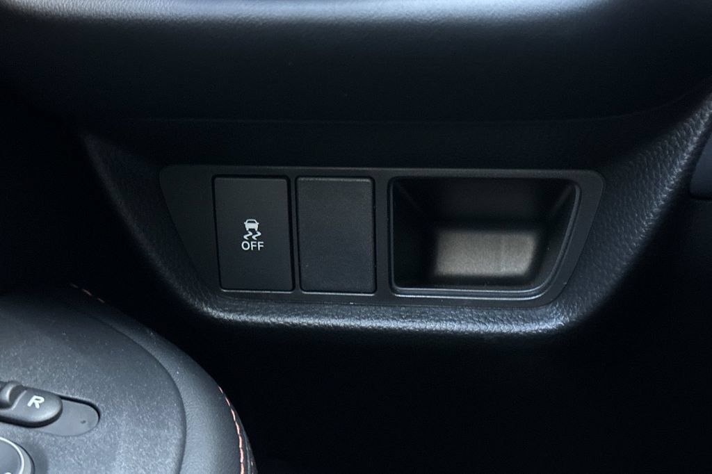 Certified 2027 Honda HR-V Sport image 50