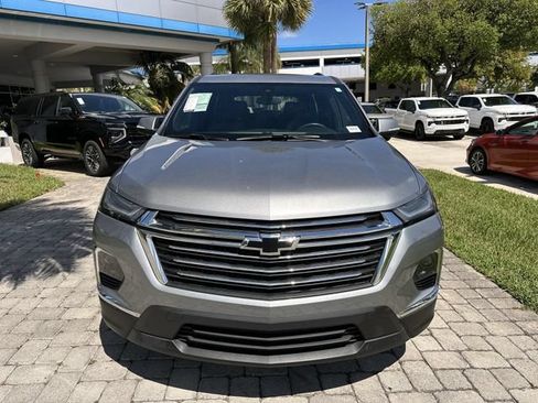 Used 2023 Chevrolet Traverse LT FWD image 18
