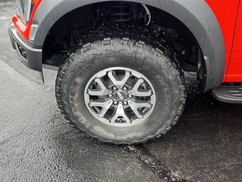 Used 2022 Ford F150 Raptor w/ Equipment Group 801A High AWD/4WD image 37