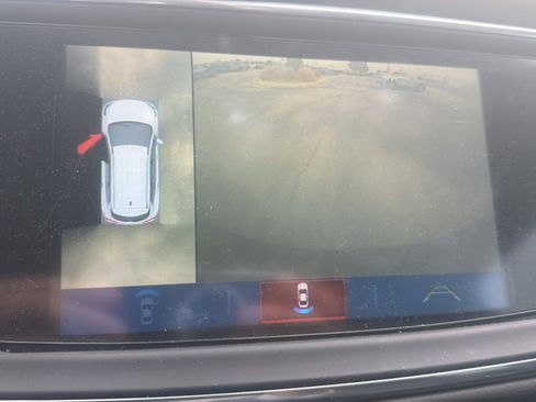 Used 2019 Buick Enclave Avenir image 6