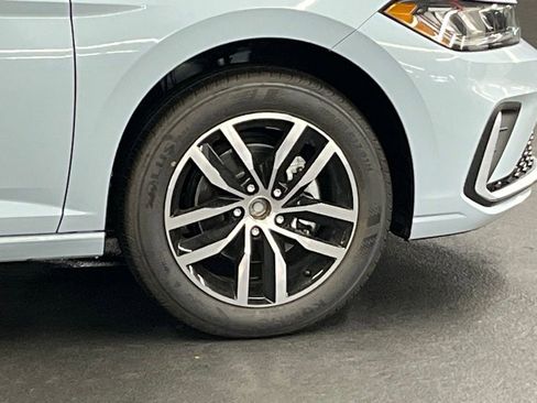 New 2025 Volkswagen Jetta SE image 37