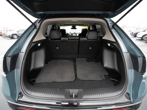 Certified 2024 Honda HR-V EX-L image 28