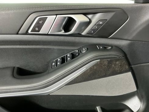 Certified 2024 BMW X5 xDrive40i w/ Parking Assistance Package AWD/4WD image 18