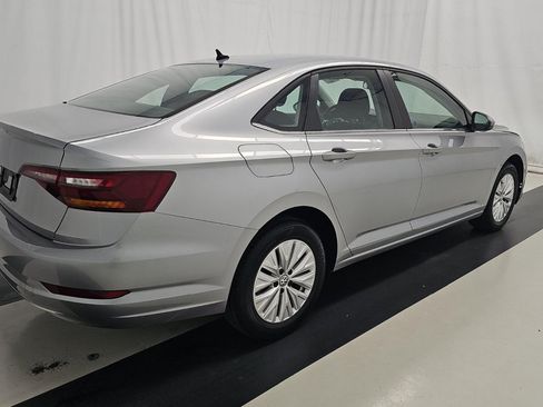 Used 2019 Volkswagen Jetta S w/ Driver Assistance Package FWD image 5