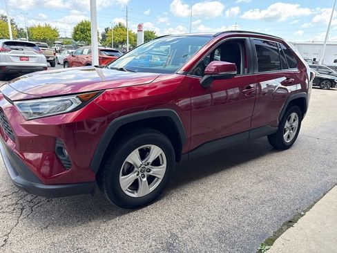 Used 2019 Toyota RAV4 XLE w/ Convenience Package AWD/4WD image 12