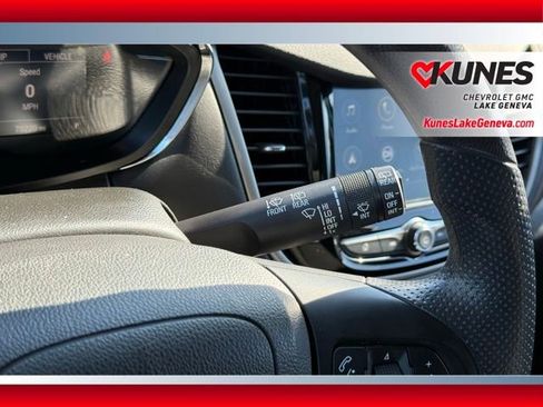 Used 2018 Chevrolet Trax LS image 34