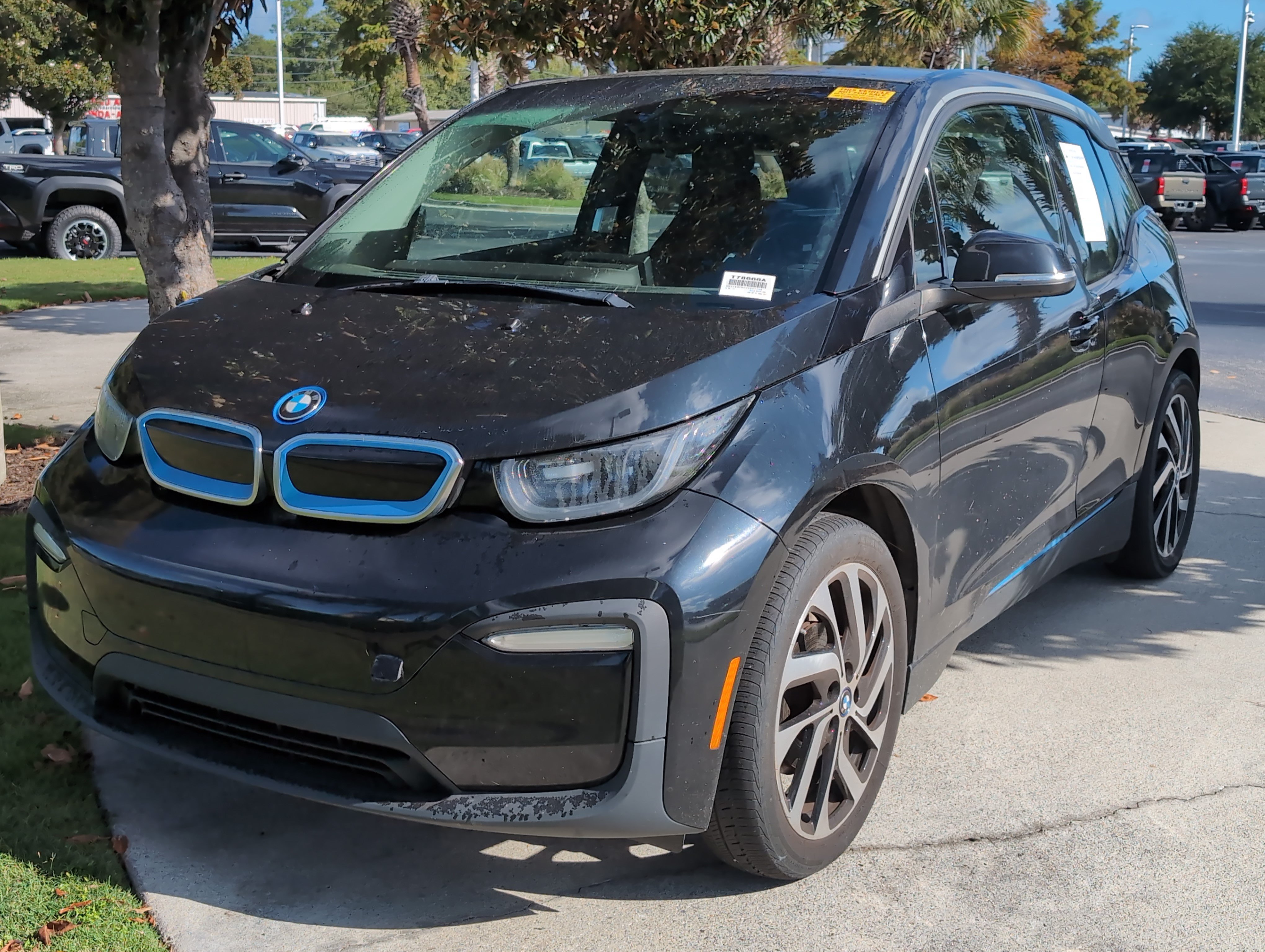 Used 2018 BMW i3 w/ Range Extender RWD image 5