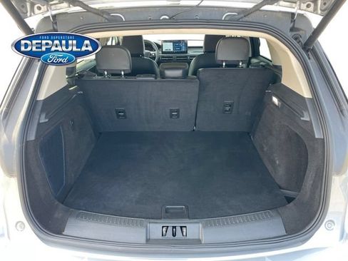 Used 2023 Lincoln Corsair AWD image 6
