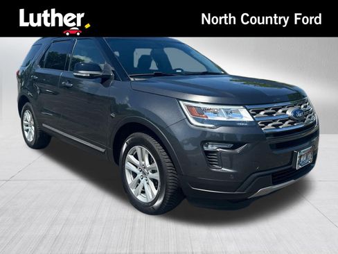Used 2018 Ford Explorer XLT w/ Equipment Group 202A AWD/4WD image 1