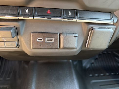 Used 2025 Chevrolet Silverado 3500 W/T w/ WT Convenience Package AWD/4WD image 19