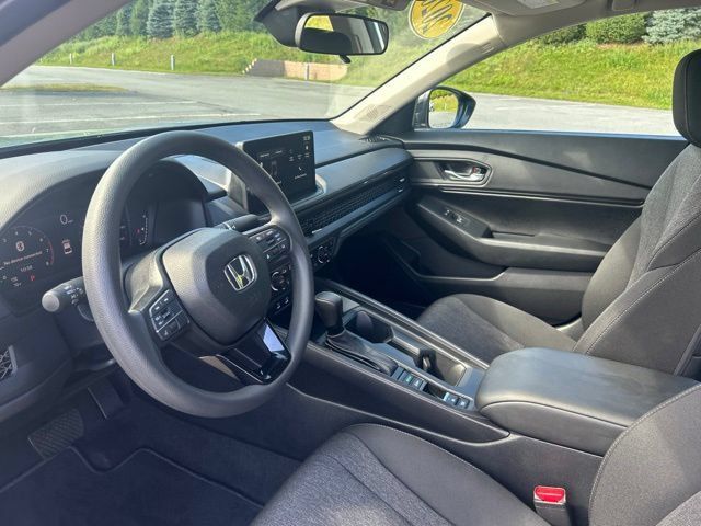 Used 2026 Honda Accord SE image 12