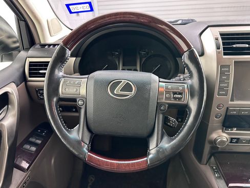 Used 2014 Lexus GX 460 Luxury image 15