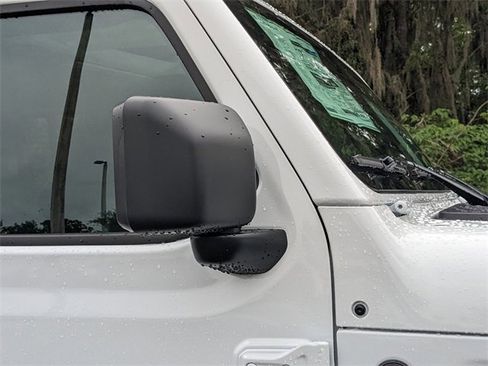 New 2025 Jeep Gladiator Sport image 12