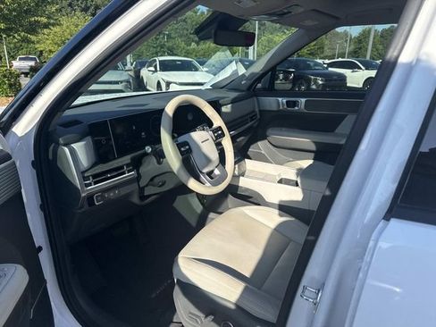 Used 2024 Hyundai Santa Fe Limited AWD/4WD image 3