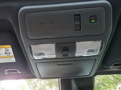 Used 2024 Nissan Frontier PRO-4X w/ Pro Premium Package image 26