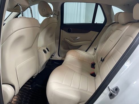 Used 2022 Mercedes-Benz GLC 300 4MATIC image 25