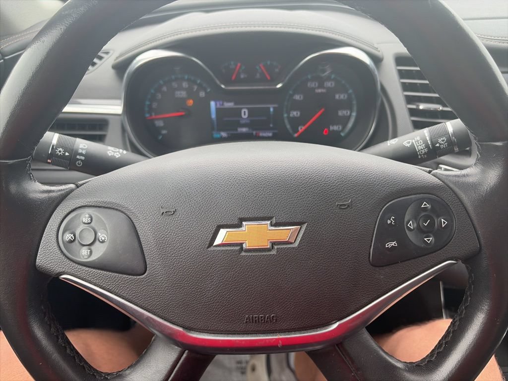 Used 2019 Chevrolet Impala LT FWD image 21