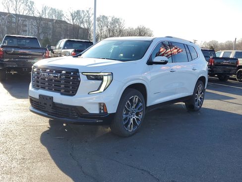 New 2026 GMC Acadia Denali Ultimate image 9