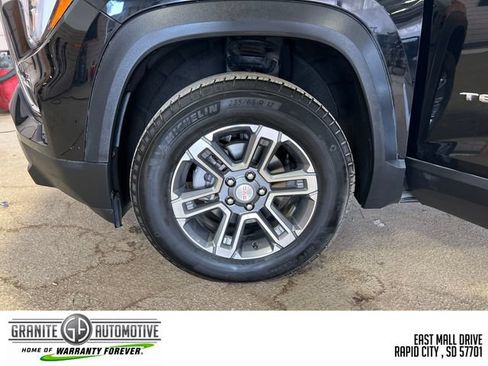 Used 2026 GMC Terrain Elevation AWD/4WD image 27