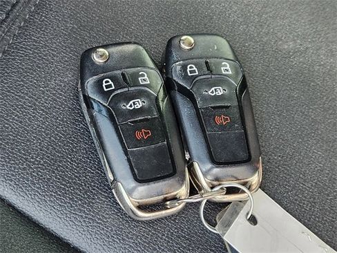 Used 2021 Ford Transit Connect XL image 20