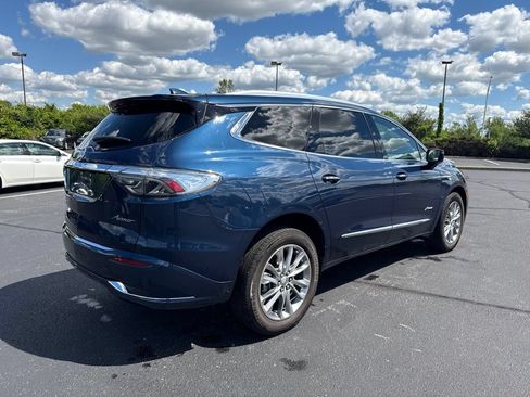 Used 2023 Buick Enclave Avenir w/ Avenir Technology Package AWD/4WD image 8