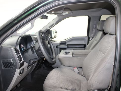Used 2015 Ford F150 XLT AWD/4WD image 24