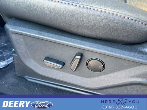 New 2026 Ford F350 Lariat w/ Black Appearance Package image 29